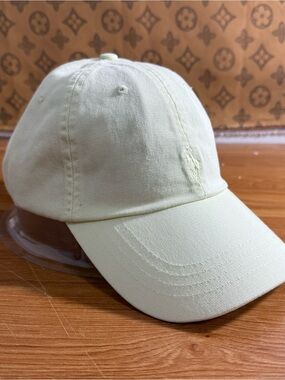 Polo Ralph Lauren | Accessories | Euc Polo Ralph Lauren  display picture 2
